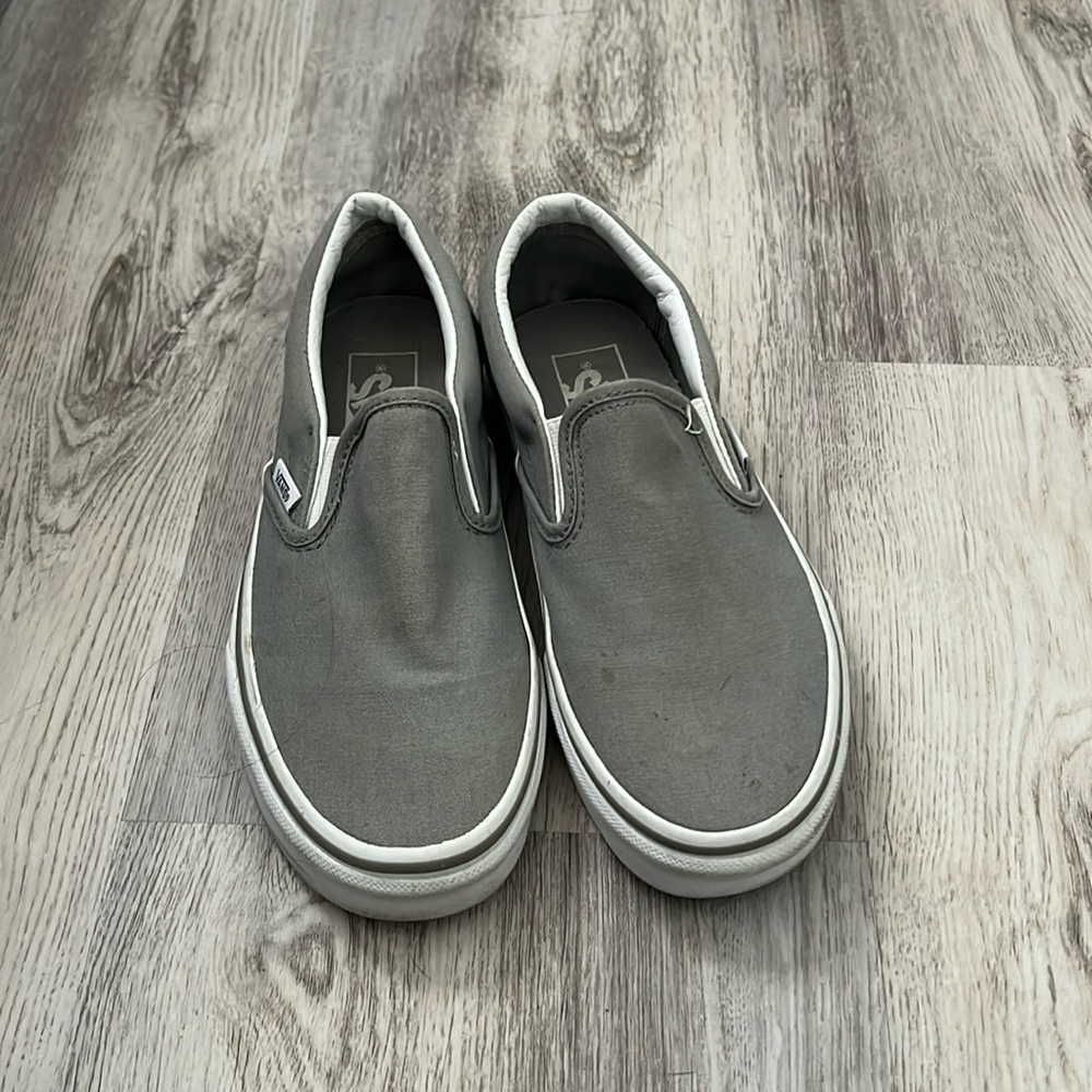 Women’s Vans classic slip on